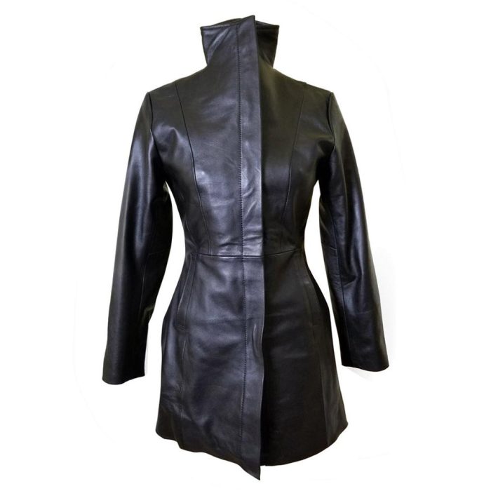 Nelly’s women’s long coat with wind flaps - Image 3